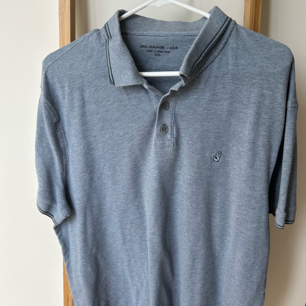 John Varvatos * USA polo Blue Grey Peace Sign XL Slim fit Great Condition